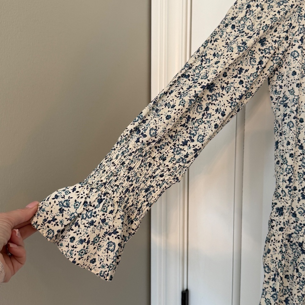 Tuckernuck Fleur Tiered Floral Kenzo Mini Dress Blue White 25106 - Picture 6 of 10